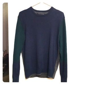 Tommy Hilfiger sweater size S